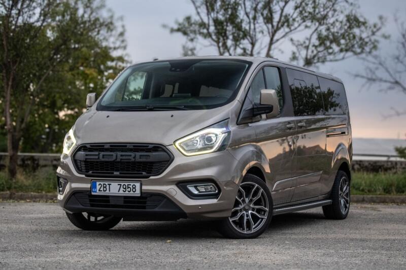 Ford Tourneo Custom