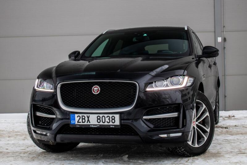 Jaguar F-Pace