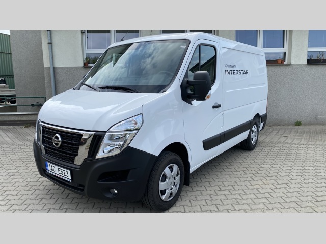 Nissan NV400