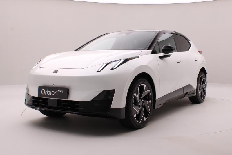 Lynk & Co 02