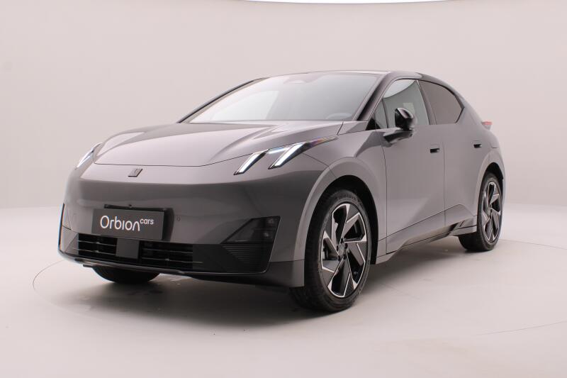 Lynk & Co 02