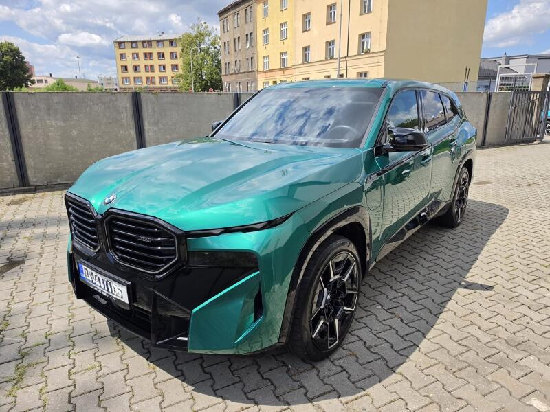 BMW XM