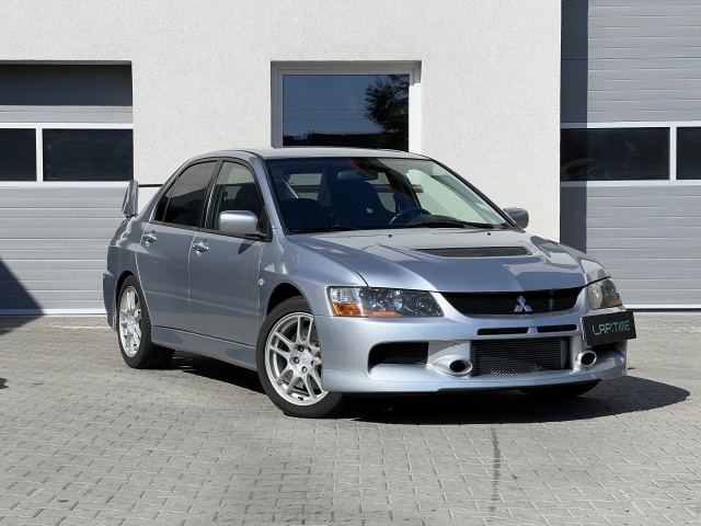 Mitsubishi Lancer