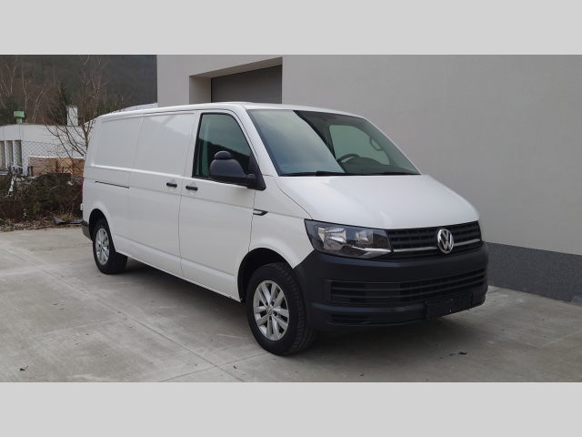 Volkswagen Transporter 2,0 TDi 110 kW, LONG, TAŽNÉ