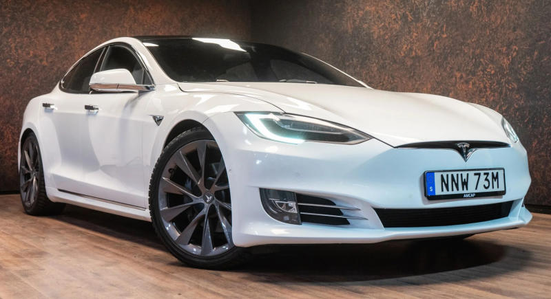 Tesla Model S