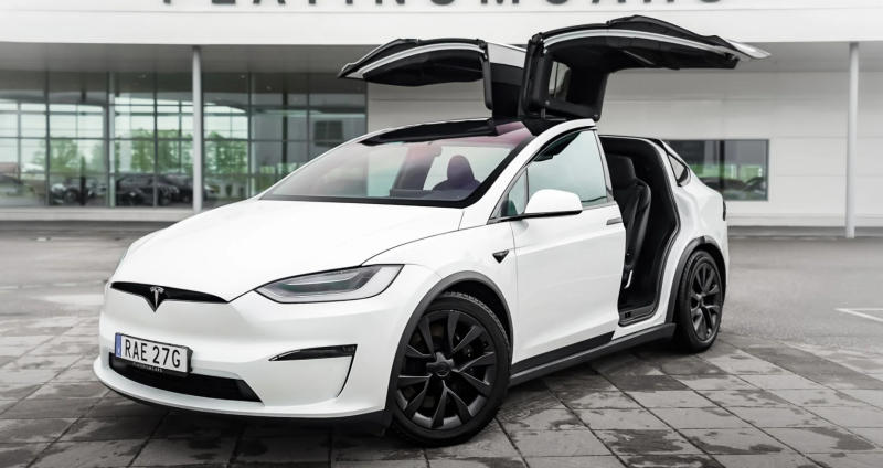 Tesla Model X