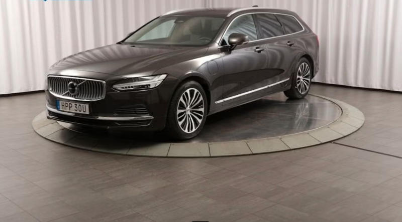 Volvo V90