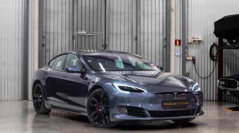 Tesla Model S