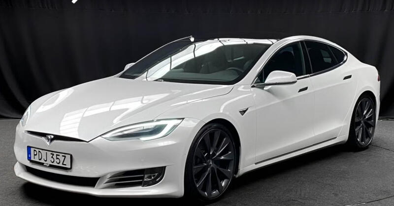 Tesla Model S