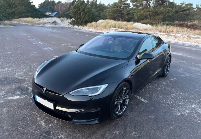 Tesla Model S