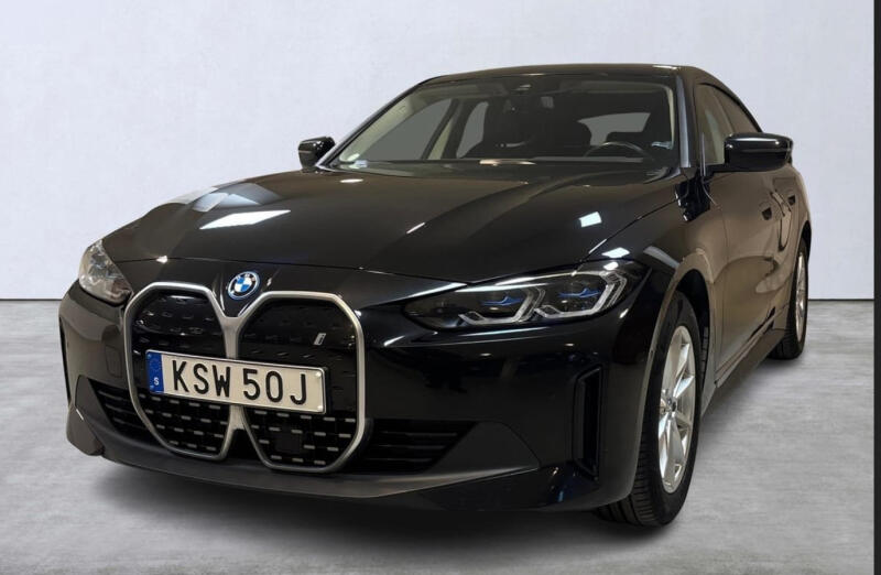 BMW i4