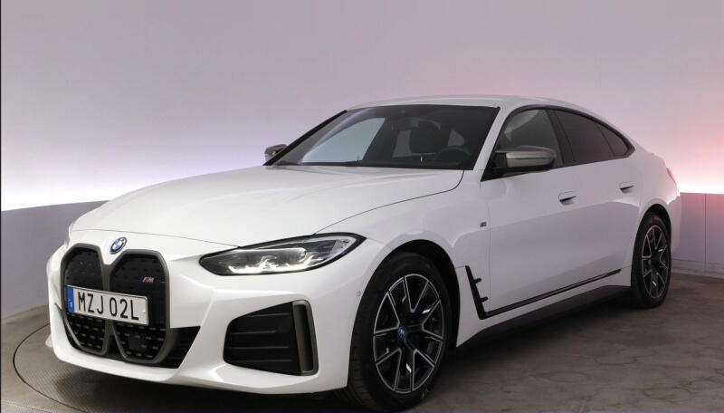 BMW i4