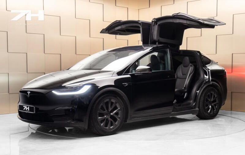 Tesla Model X