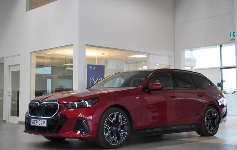 BMW i5