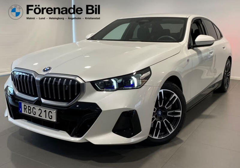 BMW i5
