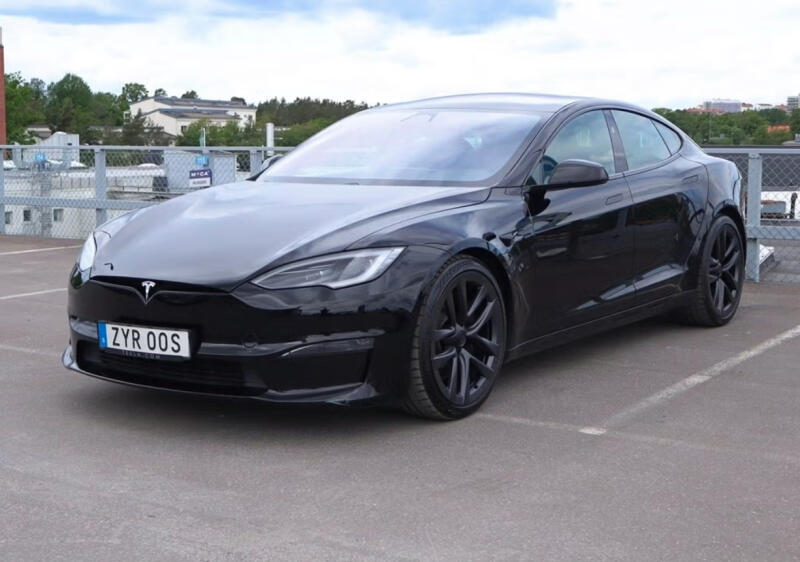 Tesla Model S