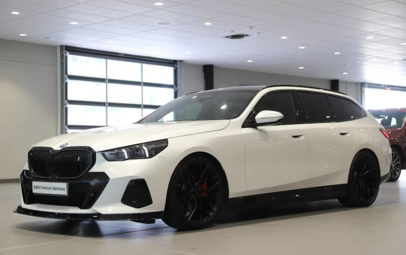 BMW i5