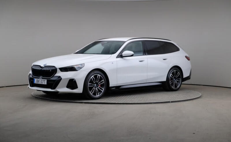 BMW i5