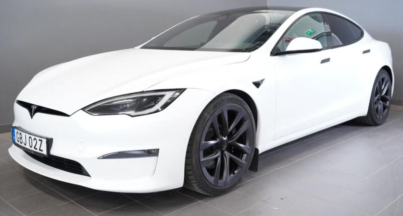 Tesla Model S
