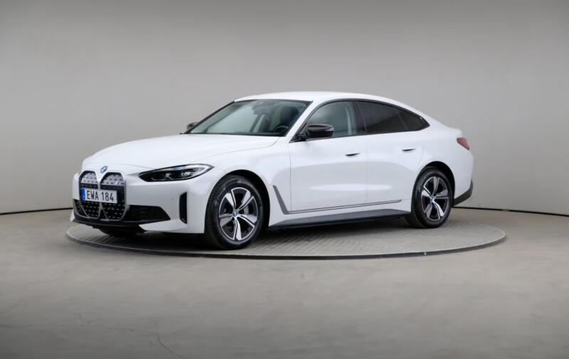 BMW i4