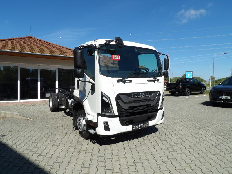 Isuzu F11