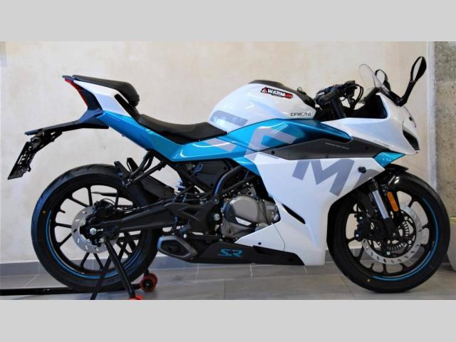 CFMOTO 300 SR