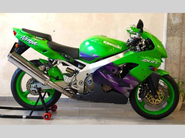 Kawasaki ZX-9R Ninja