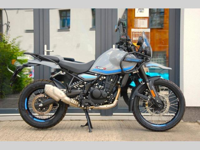 Royal Enfield Himalayan 450