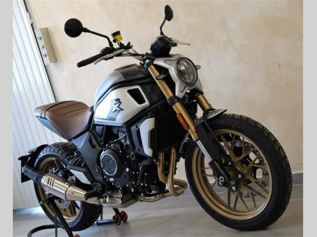 CFMOTO 700 CL-X Heritage