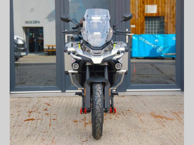 CFMOTO 800 MT