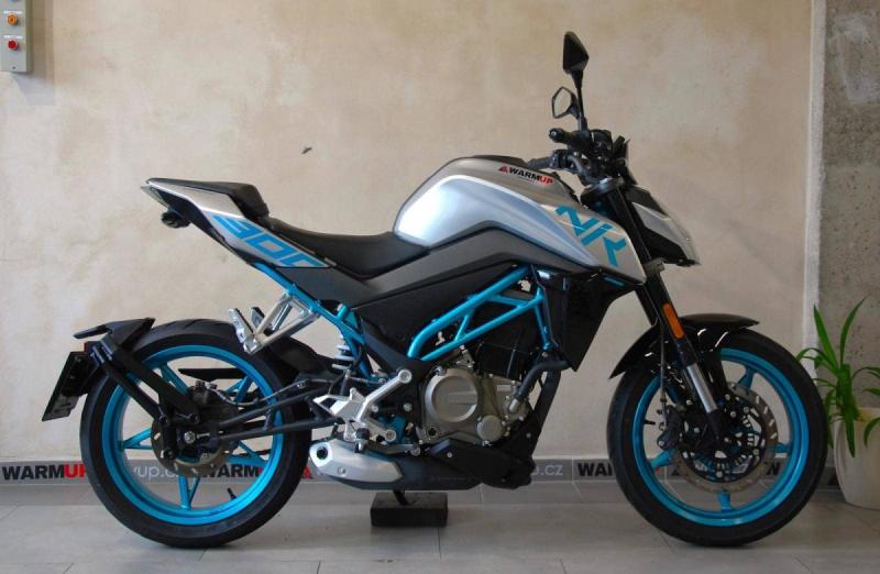CFMOTO 300 NK
