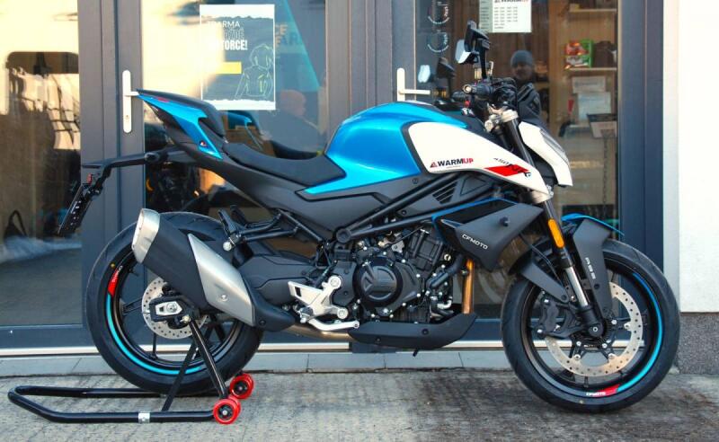 CFMOTO 450 NK