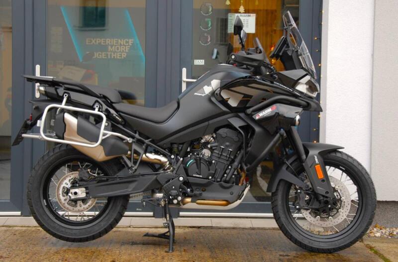 CFMOTO 800 MT