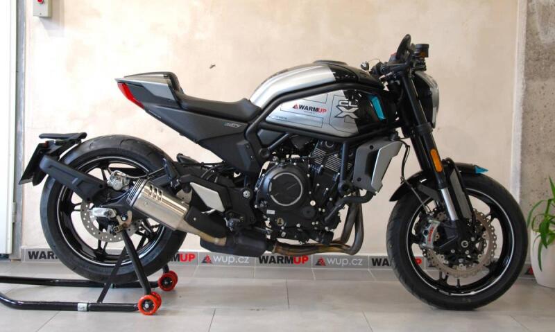 CFMOTO 700 CL-X Sport