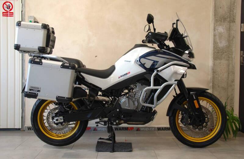 CFMOTO 800 MT