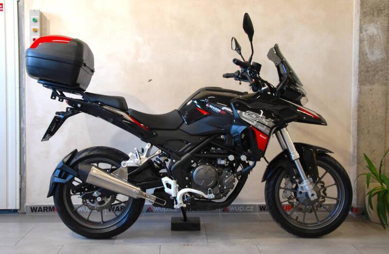 Benelli TRK 251
