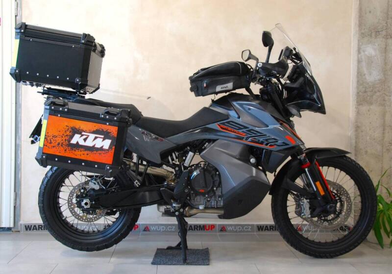 KTM 890 Adventure