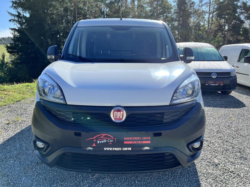 Fiat Dobl�