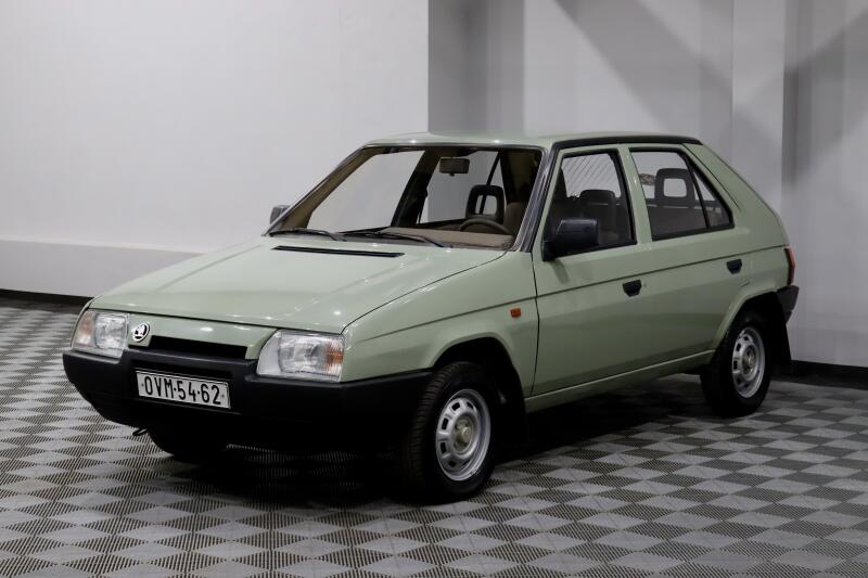 Skoda Favorit