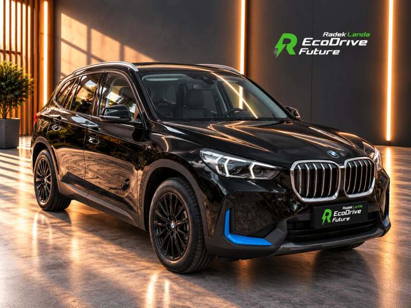 BMW iX1