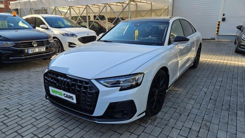 Audi S8