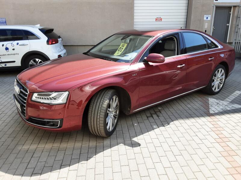 Audi A8