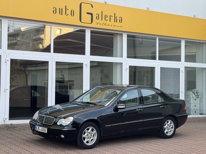 Mercedes-Benz Triedy C