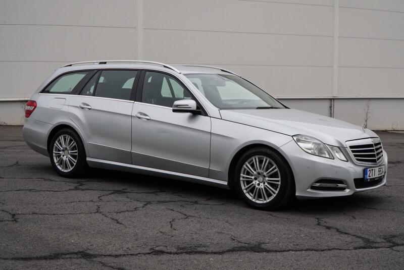 Mercedes-Benz Triedy E