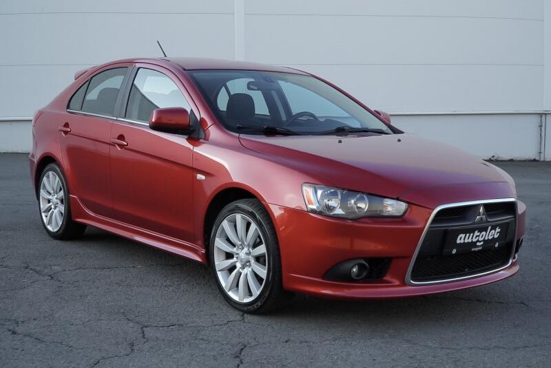 Mitsubishi Lancer