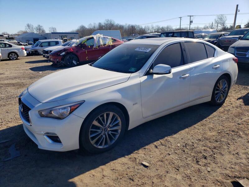 Infiniti Q50