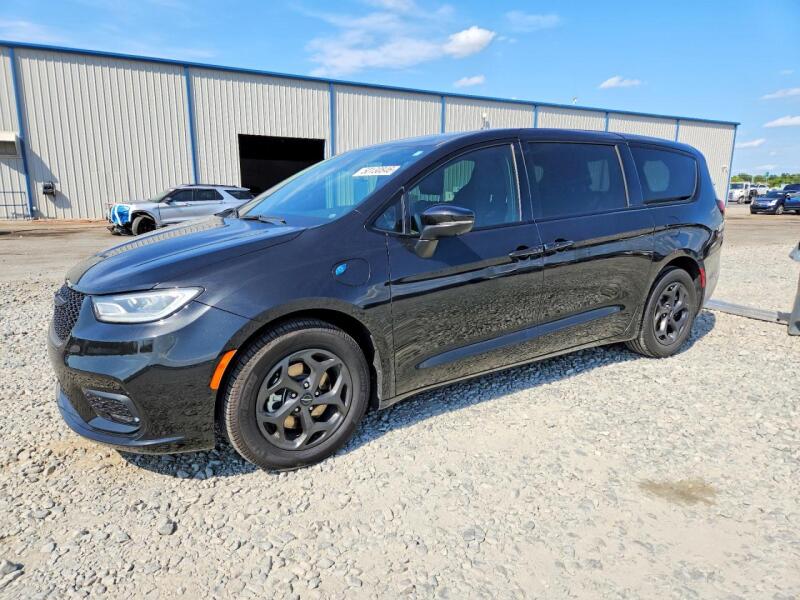 Chrysler Pacifica