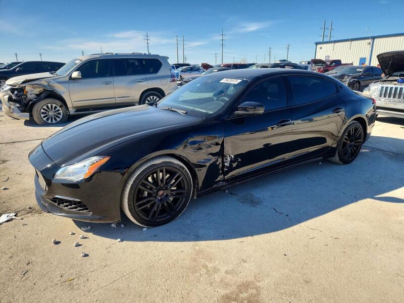 Maserati Quattroporte