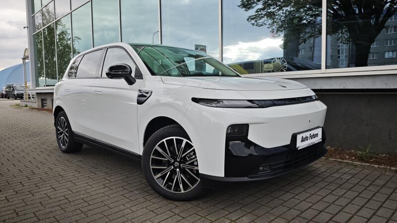 Leapmotor B10