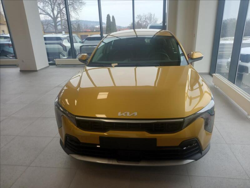 Kia K4